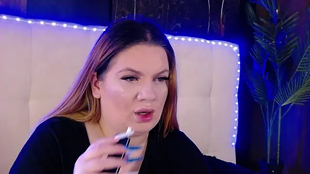 MelanieBrownn online show from 04.09.26