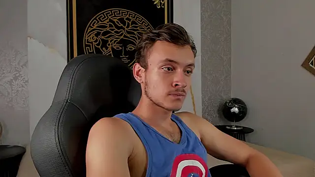 Desmon Clark online show from 01.28.25