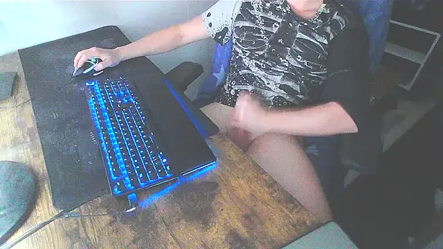 WouldLovetoFuckYou666 online show from 12.08.24