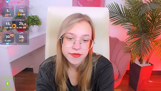 LayriantaVee online show from 09.11.25