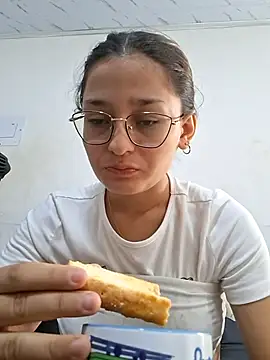 Ary-18 online show from 04.20.26