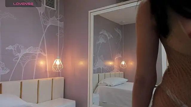 Sensual Sophie  online show from 10.10.25