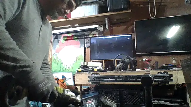 clitstitsandbongrips online show from 12.04.24