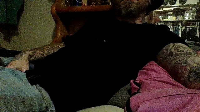 clitstitsandbongrips online show from 12.04.24