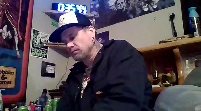 clitstitsandbongrips online show from 03.20.25