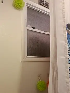 clitstitsandbongrips online show from 09.30.25