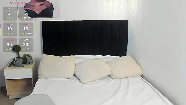 Snapshot of Scarlett__bell chatting on 09.12.25 Scarlett bell online show from 09.12.25