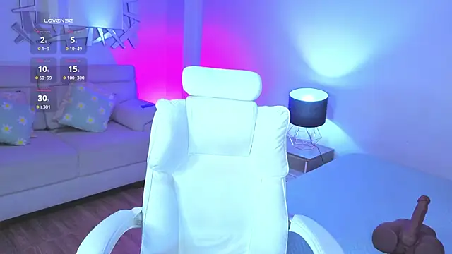 Eliie Ruizz online show from 03.13.26