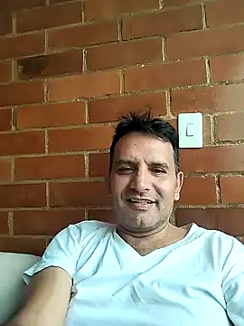 RogueTraveler online show from 12.16.24