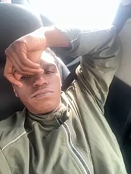 Snapshot of TransboyJay chatting on 12.01.24 TransboyJay online show from 12.01.24