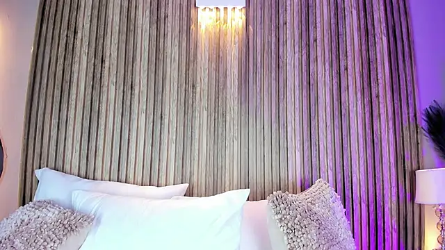 HannaPaola online show from 01.07.26