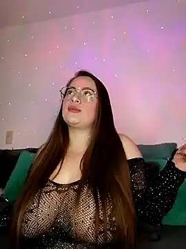 soofy   online show from 10.15.25