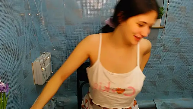 AliceSexyyy  online show from 12.21.24