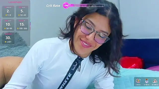 Snapshot of _lucysmith chatting on 10.07.25 lucysmith online show from 10.07.25