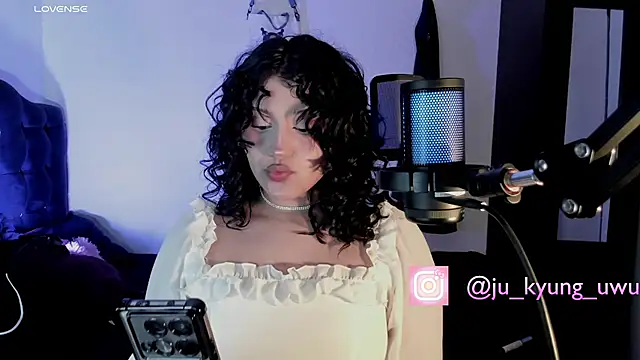 Ju Kyung online show from 03.13.25