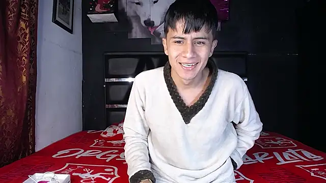 Snapshot of The__Rodriguez chatting on 03.06.25 The Rodriguez online show from 03.06.25