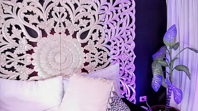 Mindy sweety online show from 04.01.26