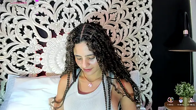 Snapshot of Mindy_sweety chatting on 06.20.26 Mindy sweety online show from 06.20.26