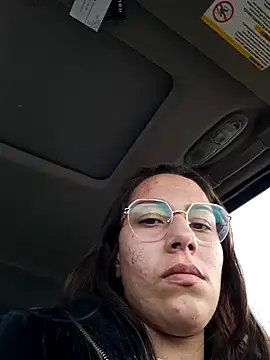 Snapshot of vikkilushh chatting on 01.08.25 vikkilushh online show from 01.08.25