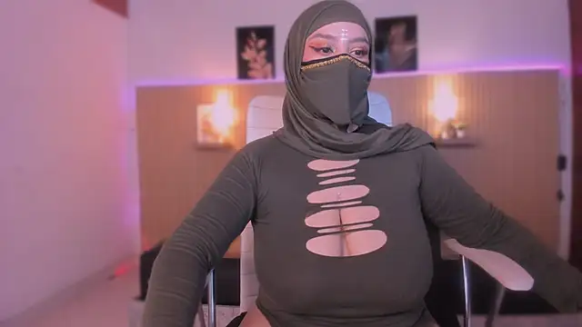 cloe sirena online show from 04.12.26