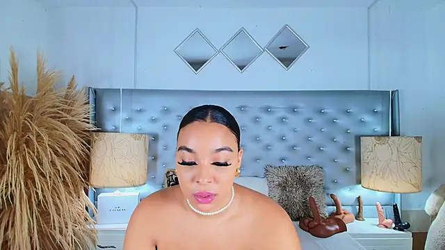 EileenBenzon online show from 03.15.25