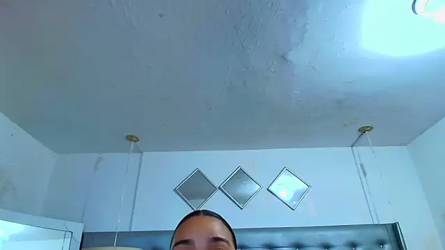 EileenBenzon online show from 03.13.26