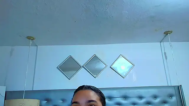 EileenBenzon online show from 03.16.26