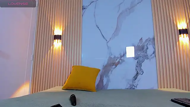 Lil eva2 online show from 11.14.25