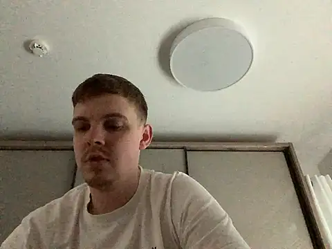 Snapshot of neilho1 chatting on 03.03.25 neilho1 online show from 03.03.25