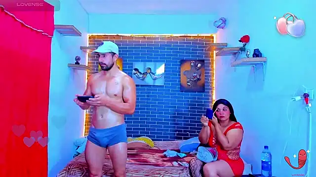 Snapshot of alessandro27yleonora chatting on 02.05.26 alessandro27yleonora online show from 02.05.26