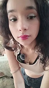 sweet outdoor charm online show from 04.10.26