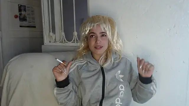 skinny sweet2411 online show from 11.12.25