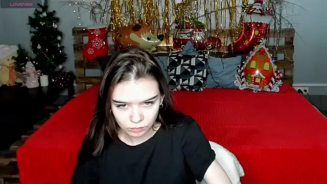 SweetyDeviliya online show from 12.25.24