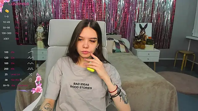 SweetyDeviliya online show from 01.18.25