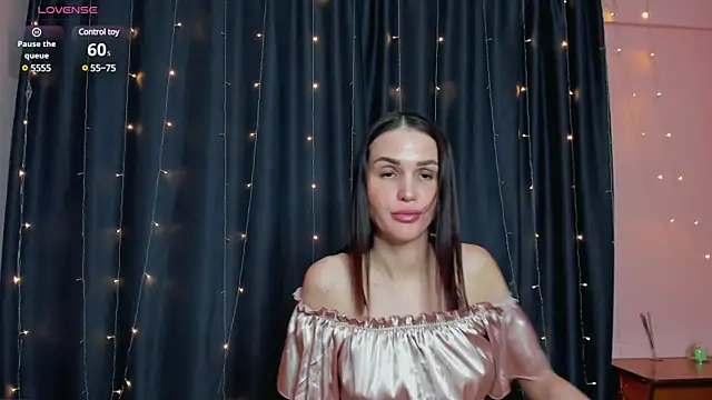 cross the line online show from 03.07.25