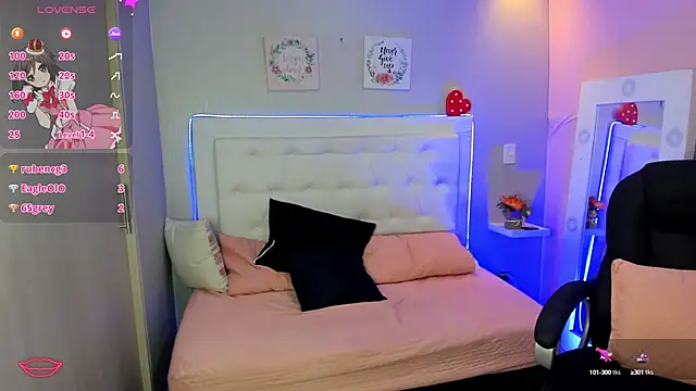 Snapshot of EMALINDA__HILSS chatting on 01.19.25 EMALINDA HILSS online show from 01.19.25