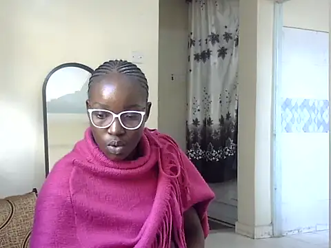 Chichii- online show from 12.23.25