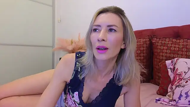  Maddalena  online show from 01.07.25