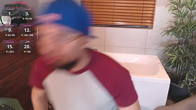 Edward max online show from 03.30.26