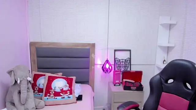 shelbystetson online show from 01.04.25