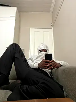 Mischevous T69 online show from 09.29.25