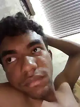 Snapshot of Reynold2608 chatting on 01.08.25 Reynold2608 online show from 01.08.25