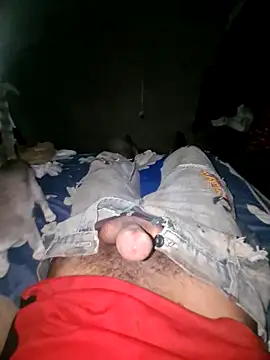 Snapshot of Reynold2608 chatting on 01.21.25 Reynold2608 online show from 01.21.25