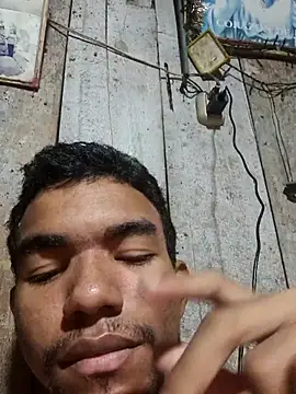 Reynold2608 online show from 12.19.25