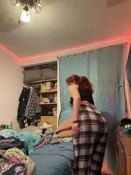 Nina-Chick777 online show from 10.13.25