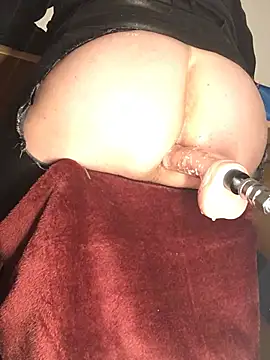 Snapshot of Inseminator69 chatting on 05.20.26 Inseminator69 online show from 05.20.26