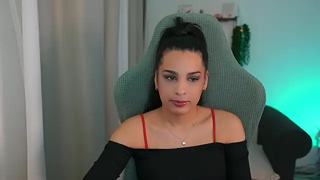 Snapshot of mila__denver chatting on 03.16.25 mila denver online show from 03.16.25