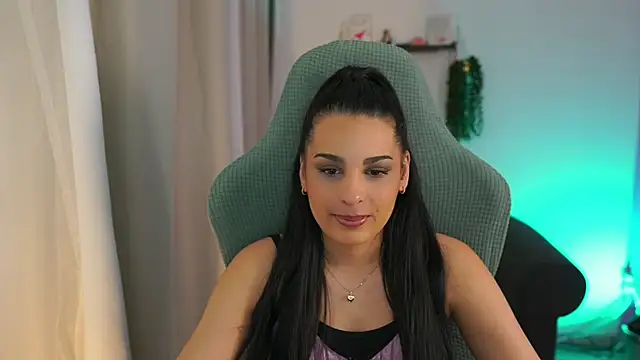 Snapshot of mila__denver chatting on 03.21.25 mila denver online show from 03.21.25