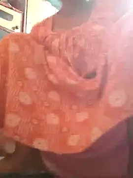 Snapshot of Priya_2222 chatting on 12.17.24 Priya 2222 online show from 12.17.24