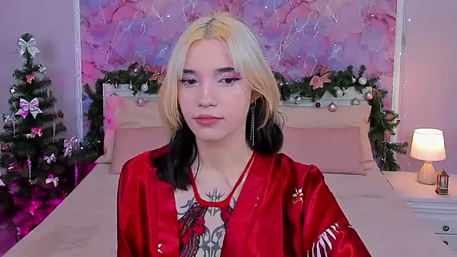 Snapshot of as1an_girlfriend chatting on 12.27.24 as1an girlfriend online show from 12.27.24